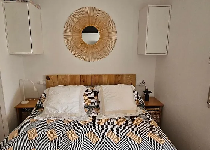 Primera Linea De Mar Apartment *