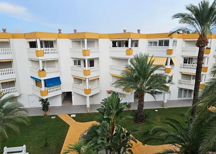 Primera Linea De Mar * دينايا